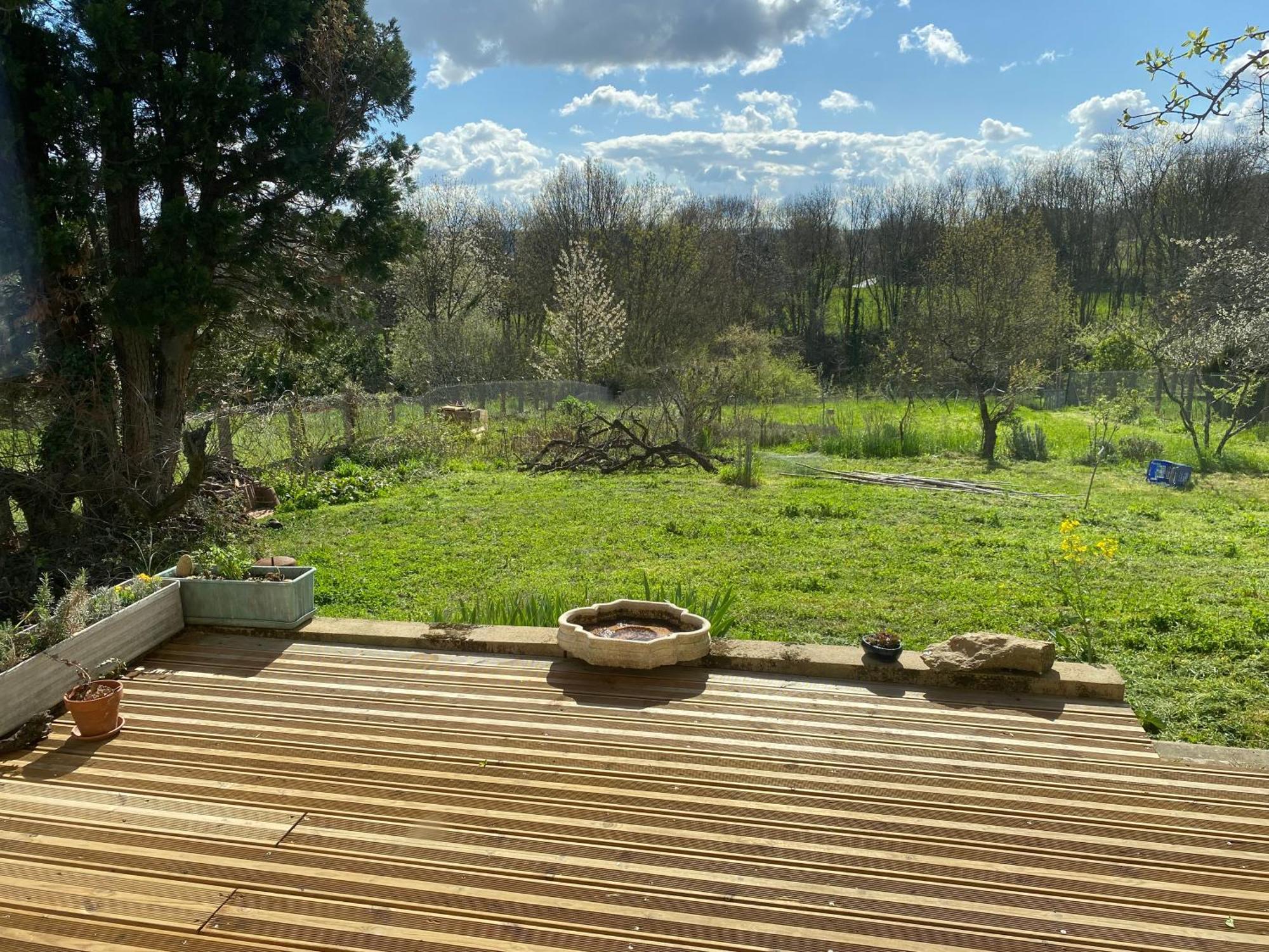 Appartement Dans Un Ecrin De Verdure Terrasse Privee Saint-Germain-au-Mont-dʼOr Екстериор снимка